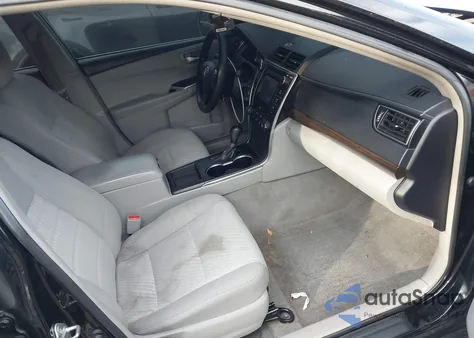 2016 Toyota Camry Le z USA, uszkodzony, nr VIN 4T1BF1FK1GU229260